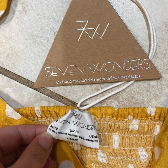 NWT! Seven Wonders Yellow Polka Dot Cutout Halter Top M/8 - Picture 4 of 7